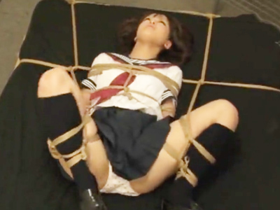 ●【JK】「ぃっやっ！ヤメて…」生意気JKギャルが泣きイキする背徳エロ動画