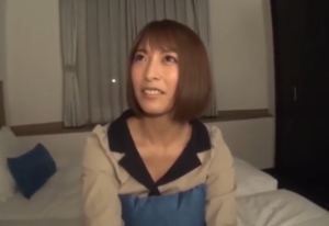 ●性欲を現場で発散するM女優ギャルが変態本音丸出しで顔射を受ける