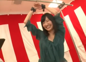 【電麻】思考停止した素人ギャルが電マの罰ゲームで崩れる濃厚エロ動画