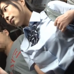 【尻痴】谷間JKが帰宅バスで痴漢→そのまま強引ハメに持ち込まれるギャル と エロ動画