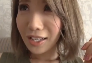 【奉仕】白肌ギャルが喉奥まで咥えて濃厚サービスを極める実録エロ動画