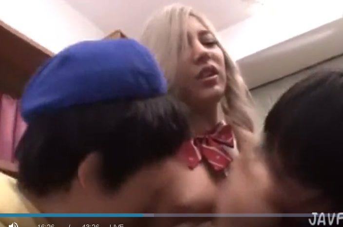 【挑発系】反抗的な若いギャルが悪童二人に責められる背徳エロ動画ドラマ