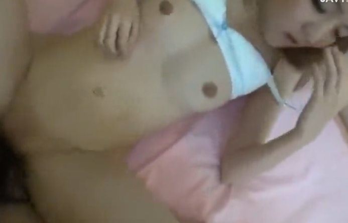 【円光妊娠中出し】学校サボり円光ロリギャルに妊娠中出しするエロ動画！