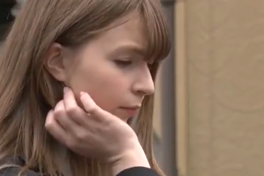 【オナニー】英語教師外人妻が修学旅行下見で教頭寝取られるエロ動画！ギャルフェラ中出し巨乳！